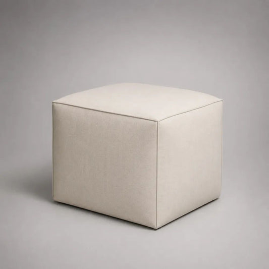 Pouf repose-pieds cubique en polyester beige clair, 40 × 40 × 40 cm